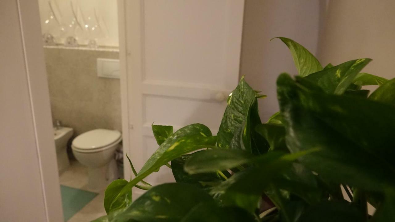 לינה וארוחת בוקר קטאניה House Vintage מראה חיצוני תמונה