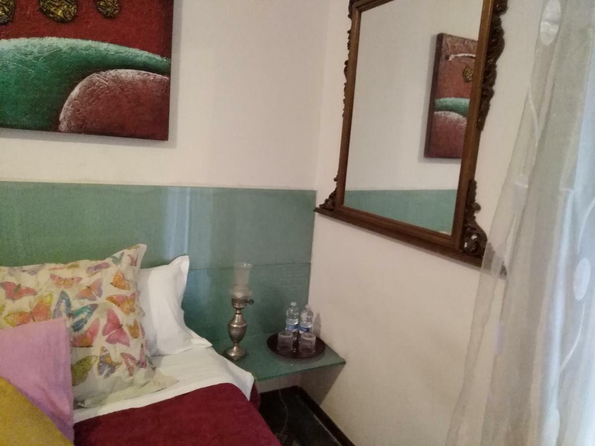 לינה וארוחת בוקר קטאניה House Vintage מראה חיצוני תמונה